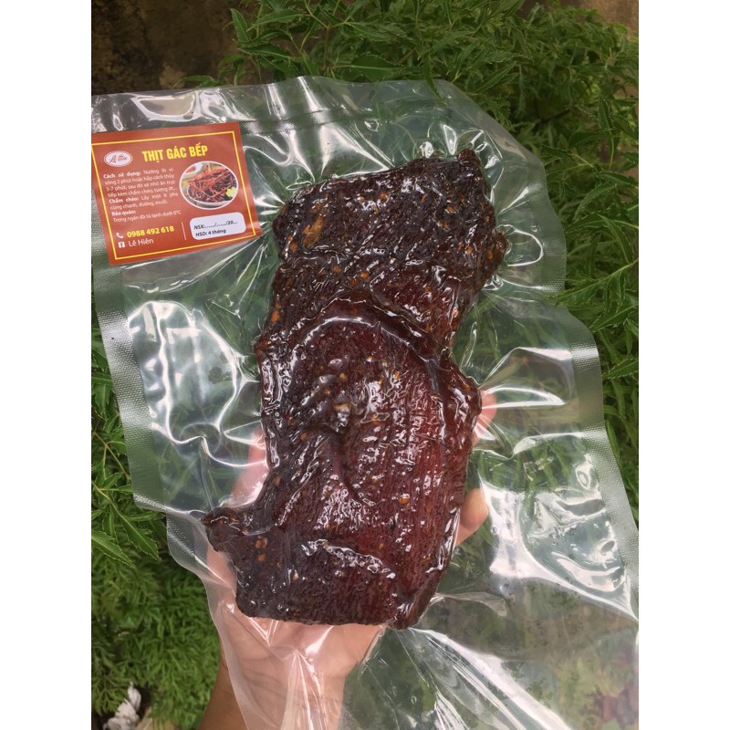 250Gr Thịt Lợn (Heo) Khô gác bếp Tây Bắc thơm mùi hạt dổi , mắc khén -Tặng chẩm chéo | BigBuy360 - bigbuy360.vn