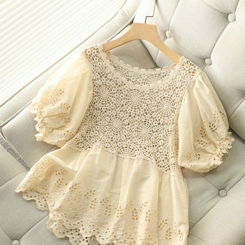 Brroa Áo Sơ Mi Tay Ngắn Phồng Phối Ren Thêu Họa Tiết Xinh Xắn Thời Trang Cho Nữ