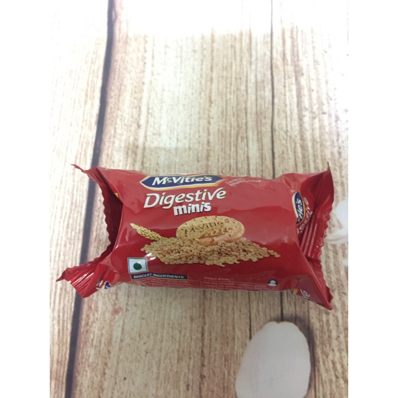 BÁNH QUY LÚA MẠCH NGUYÊN CÁM TRUYỀN THỐNG MCVITIE’S DIGESTIVE ORGINAL 390g