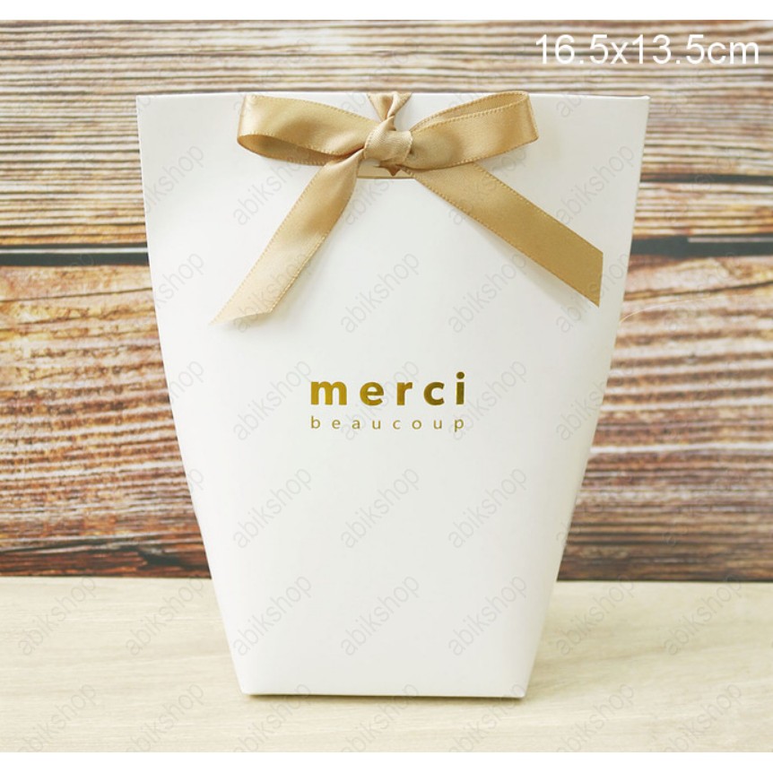 [Sỉ] Hộp quà xếp Merci beaucoup loại lớn siêu đẹp giá rẻ, tặng kèm ruy băng | BigBuy360 - bigbuy360.vn