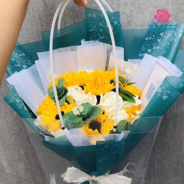 Bó hoa sáp hướng dương mix hoa hồng | Hoa Hoàng Huyền