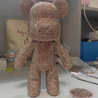 Gấu đính đá Bearbrick size 53 cao cấp cho mọi lứa tuổi