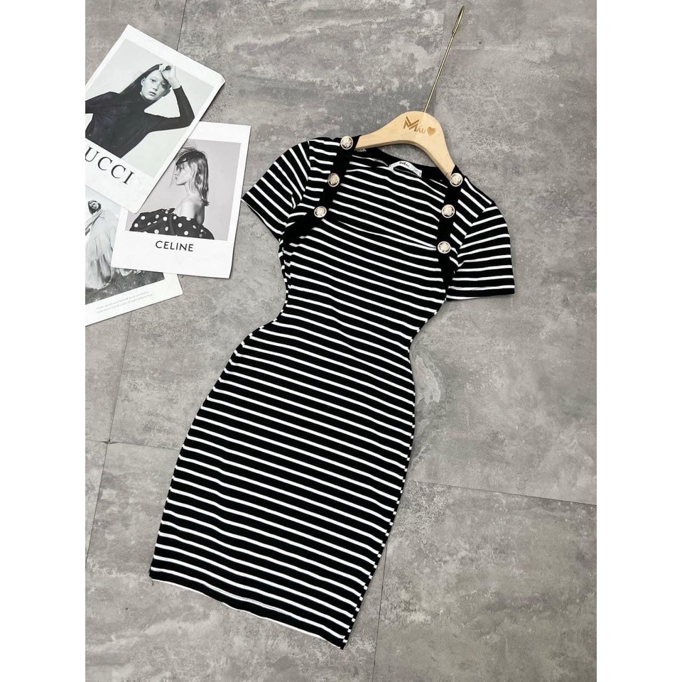 Đầm body cổ vuông sáu nút sọc ngang