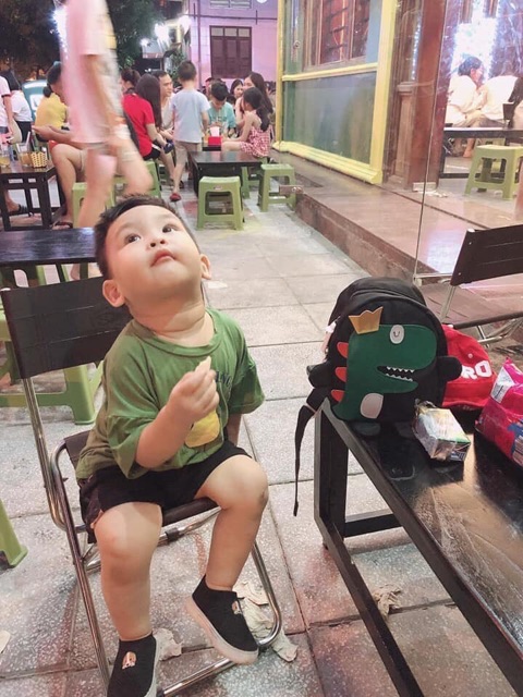 Balo khủng long cho bé