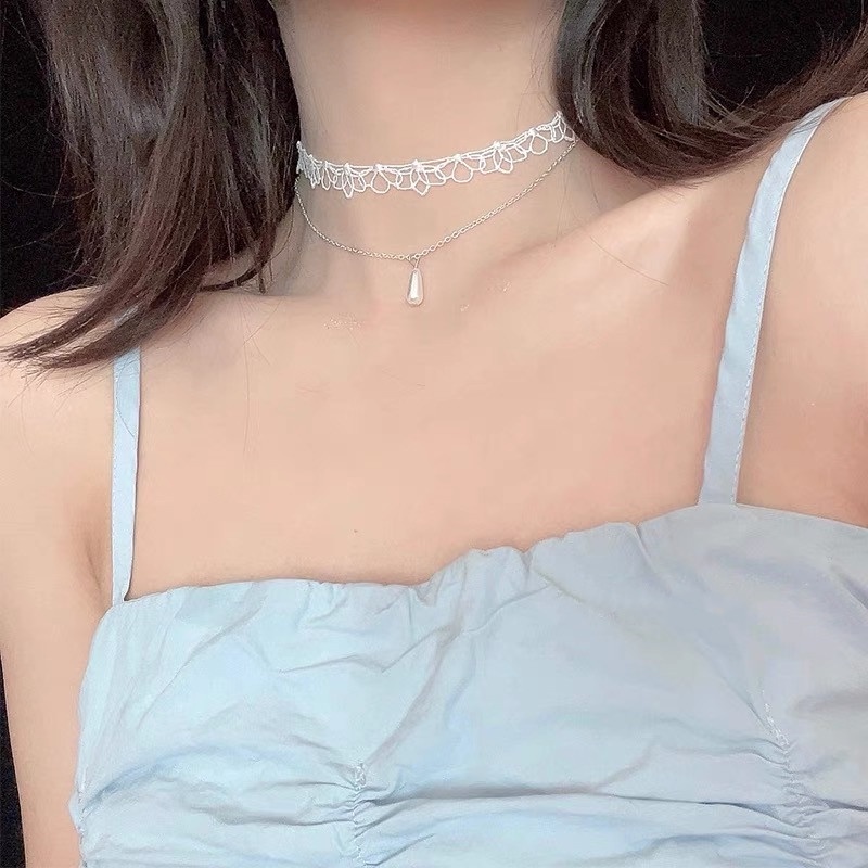 Vòng Cổ Choker Hai Lớp Đính Hạt Ngọc Trai Thời Trang