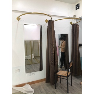 Khung thử đồ hình vòng tròn sơn tĩnh điện màu vàng nhũ sang chảnh - Giá treo rèm thử đồ hình C - Quây treo thay đồ