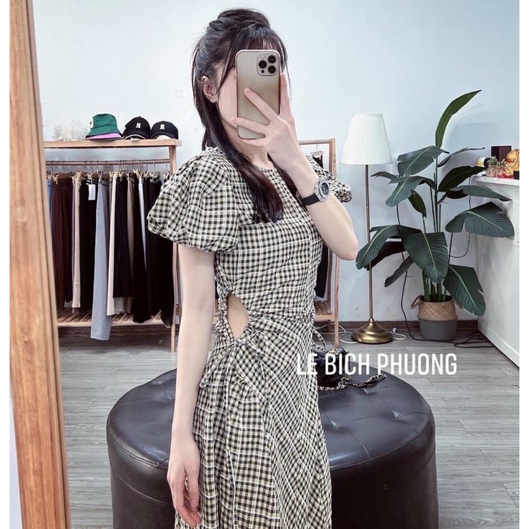 Váy kẻ hở eo đan dây