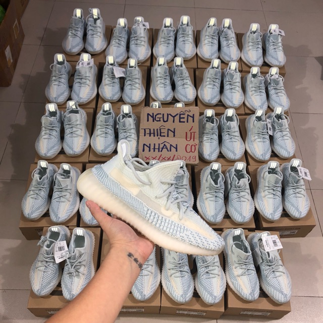 Giày Adidas Yeezy Boost 350 V2