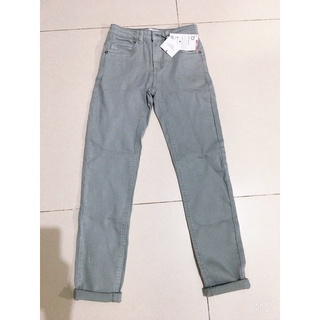 pass quần jean Skinny Zá Rà auth new tag size 10(40-44kg)