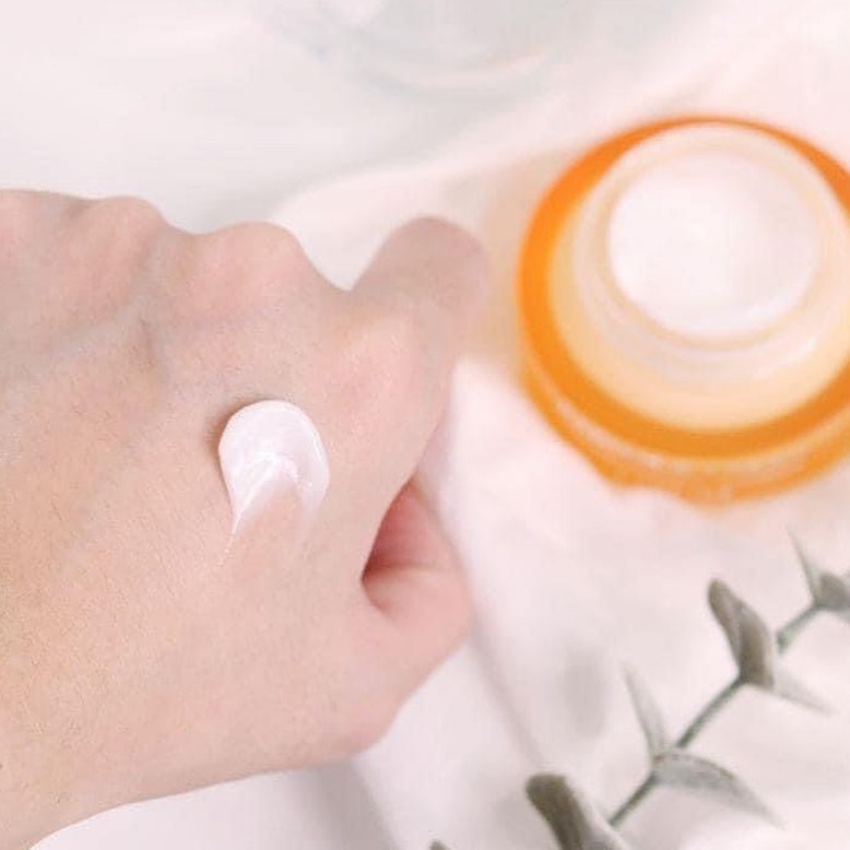 Kem Dưỡng Trắng Sáng &amp; Đều Màu Da Laneige Radian C Cream Mini Size 10ml