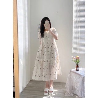Đầm midi trắng nữ in hoạ tiết hoa đen tầng xoè có lót trong freesize Pumi