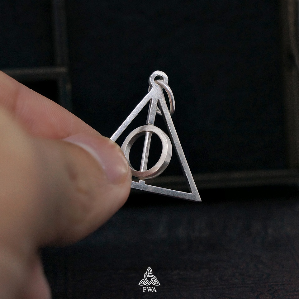 Mặt bạc nữ FWA Bảo bối tử thần Xoay 360 độ - Harry Potter