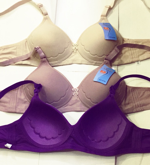 Áo lót không gọng quả to