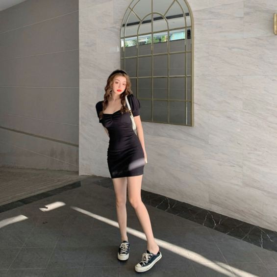 [Sẵn] Váy đen, váy body Quảng Châu, váy cổ vuông | BigBuy360 - bigbuy360.vn