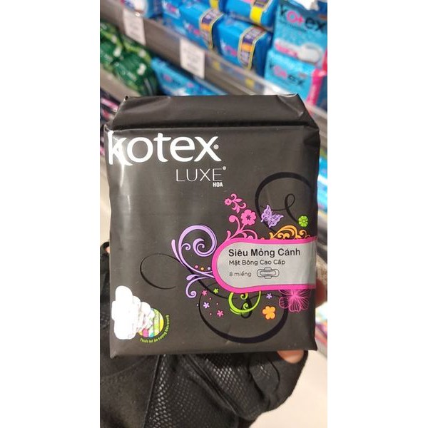 Băng vệ sinh Kotex luxe hoa mặt bông siêu mỏng cánh 8pcs