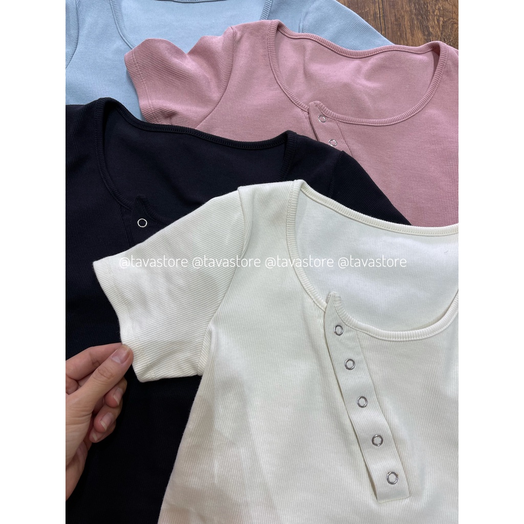 Áo croptop nút bấm lệch