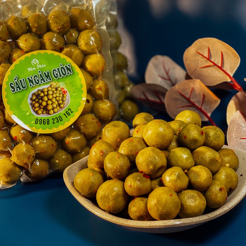 Sấu Bao Tử Ngâm Chua Cay Món Ngon dành cho bà bầu. Ô Mai Sấu Giòn Siêu Ngon dành tặng người thân (500g | BigBuy360 - bigbuy360.vn