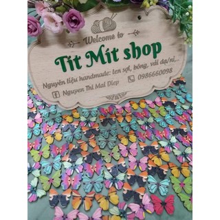Set cúc gỗ hình con bướm