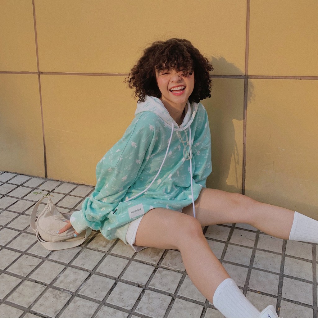 Áo Hoodie Nữ Avocado Whip Monogram Hoodie Billion Gen | BigBuy360 - bigbuy360.vn