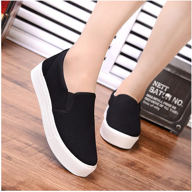 Giày Lười Nữ Trơn Chuẩn Form Tôn Dáng Dành Cho Nữ QAZ94