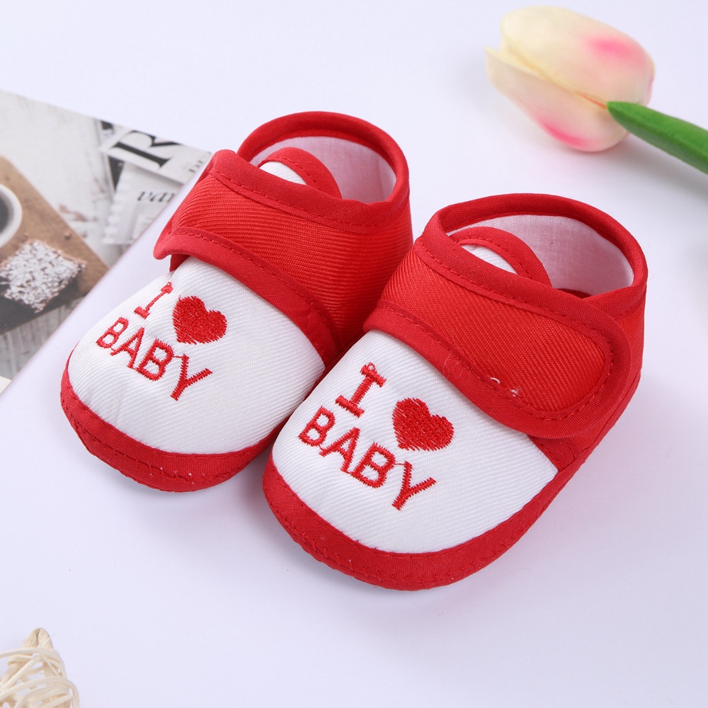 Giày thể thao đế mềm thêu họa tiết hoạt hình dễ thương cho bé sơ sinh