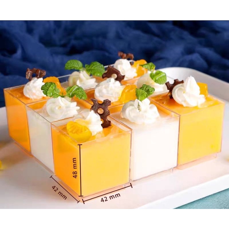 100 Ly tiramisu vuông LC-4248 đựng bánh lạnh 70ml