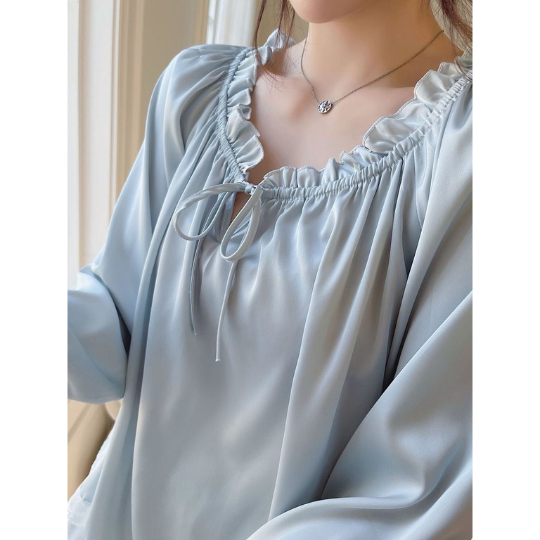 Bộ đồ ngủ tay dài phối ren phong cách công chúa xinh xắn cho nữ