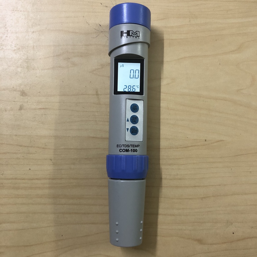 Máy đo ec/tds Com-100, thương hiệu: HM Digital, GÔm: thân máy, dây đeo và hộp đựng - Đại diện HM Digital tại Việt Nam