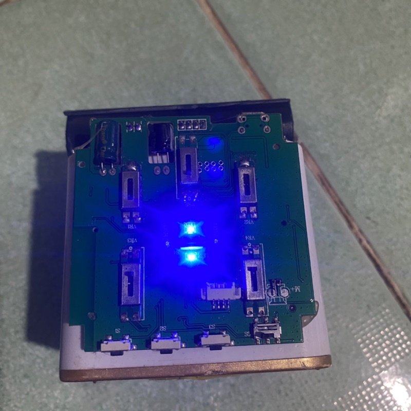 cụm chế loa Bluetooth tháo máy