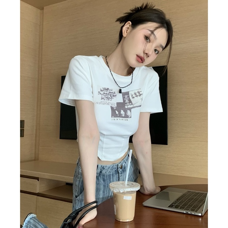QKOOLE Áo thun croptop  tay ngắn viền độc đáo phong cách Hàn Quốc cổ điển thời trang cho nữ