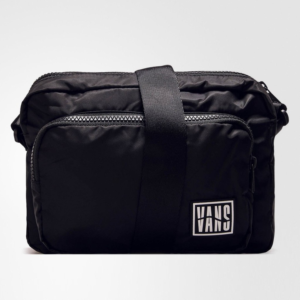 Túi đeo chéo Vans vuông_ VIP Crossbody Bag All Black