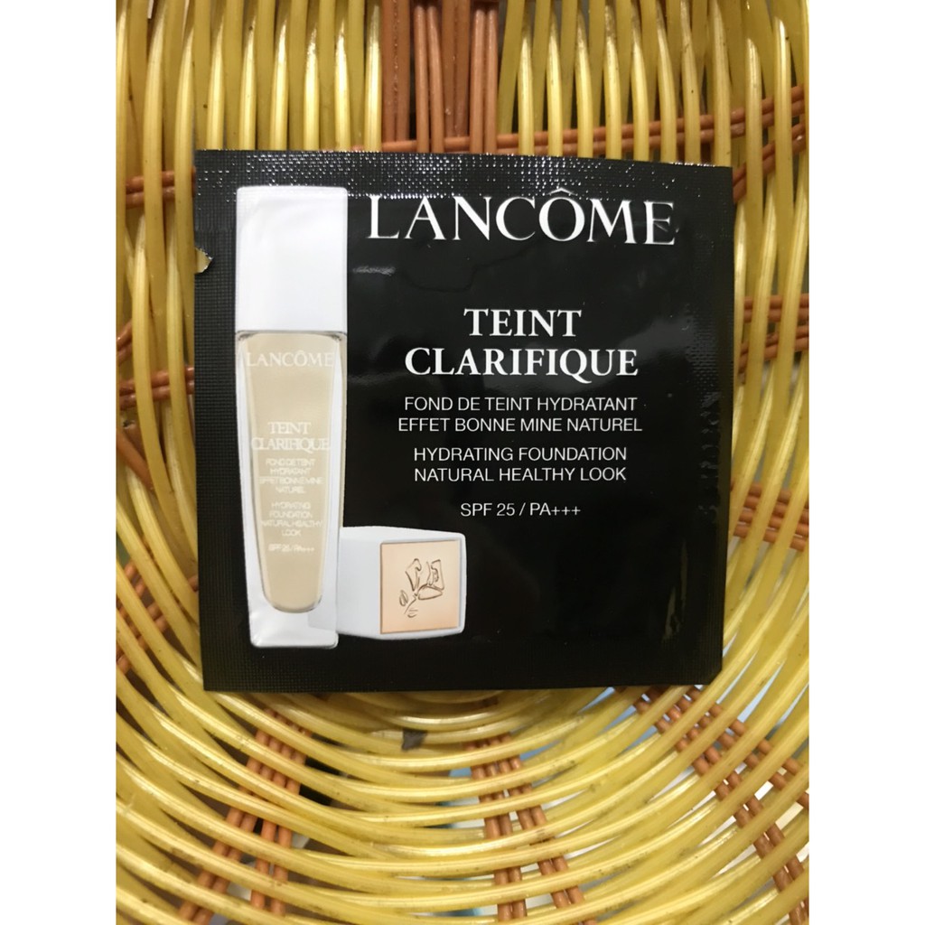 gói Kem nền với chỉ số chống nắng SPF50+ PA++ lancome BLANC EXPERT FLUID FOUNDATION