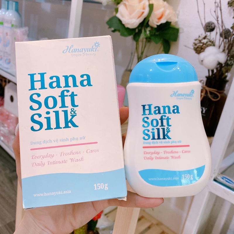 Dung Dịch Vệ Sinh Phụ Nữ Hana Soft Silk