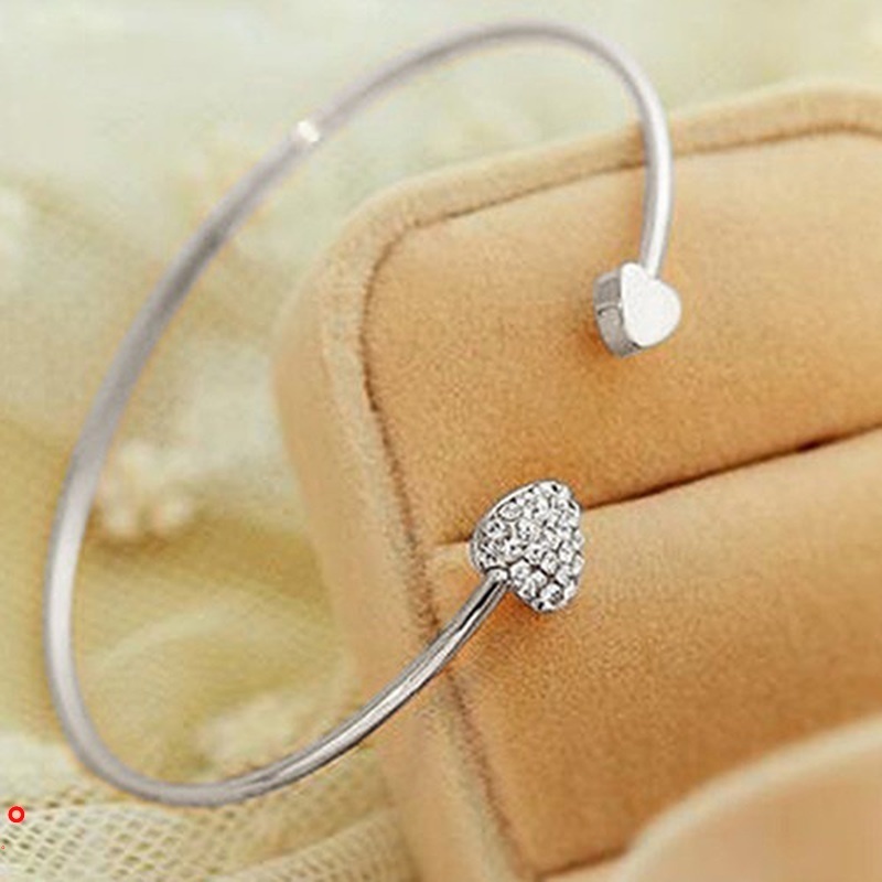 Vòng Tay Hình Trái Tim Đính Đá Lấp Lánh Phong Cách Hàn Quốc Xinh Xắn