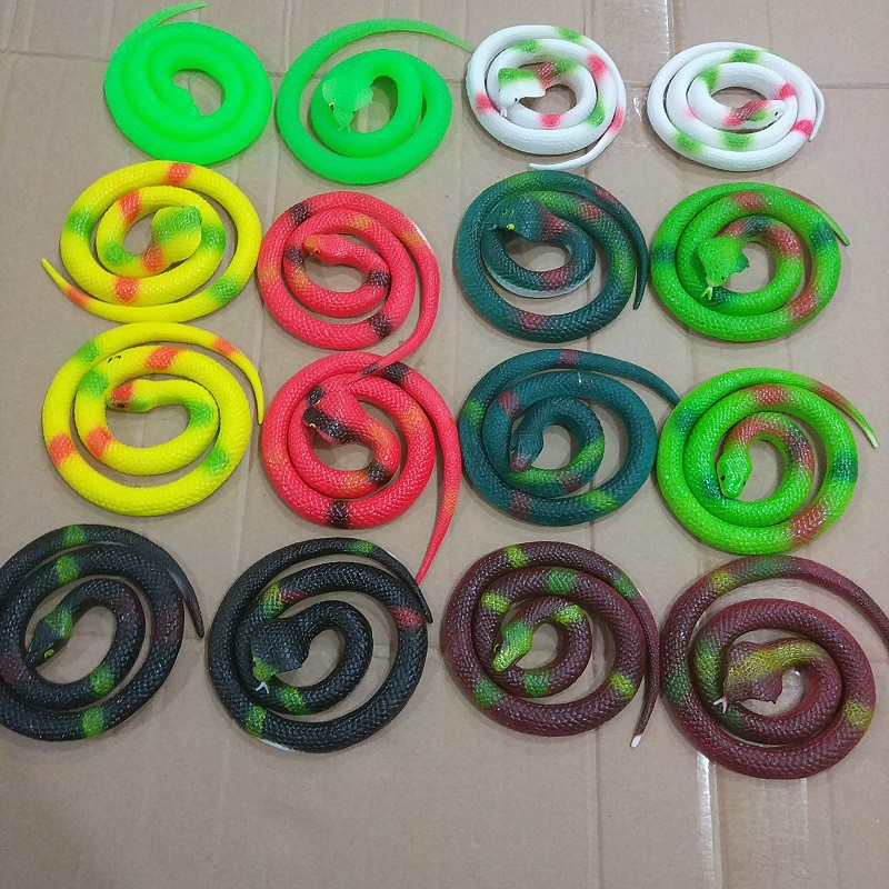Rắn Giả Cao Su Như Thật Dài 75cm, 40cm troll chơi khăm bạn bè