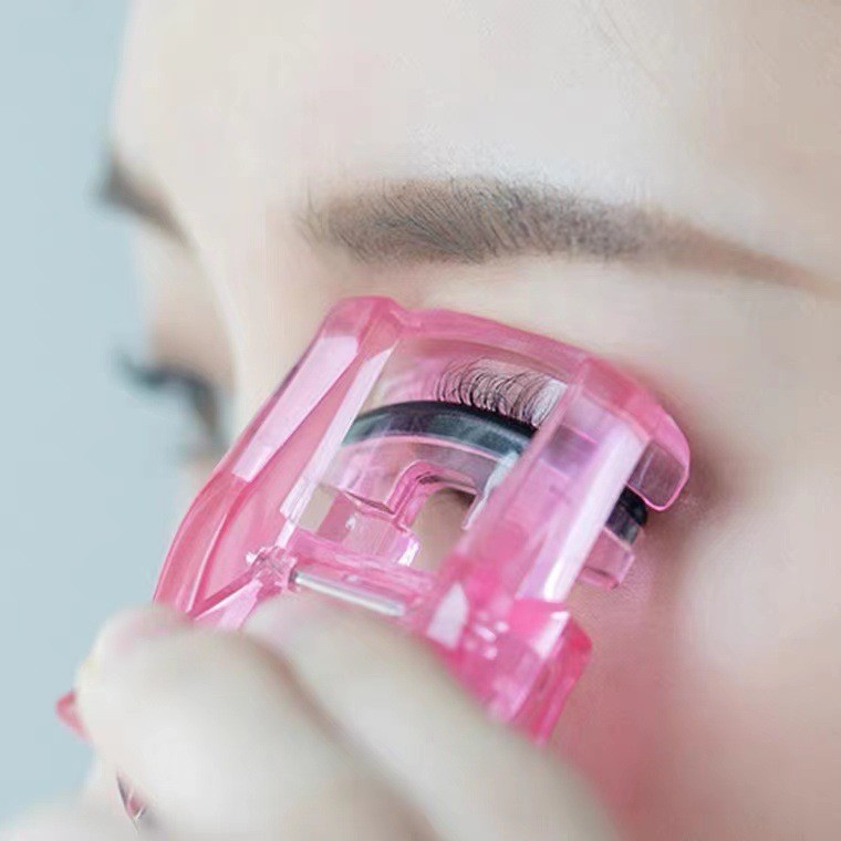 Dụng Cụ Uốn Cong Lông Mi Tự Nhiên Thiết Kế Nhỏ Gọn Dễ Thương