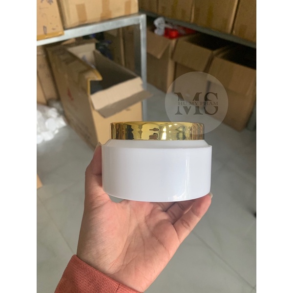 Hủ P150 nắp &amp; viền xi vàng đựng 150g kem, hủ chiết mỹ phẩm