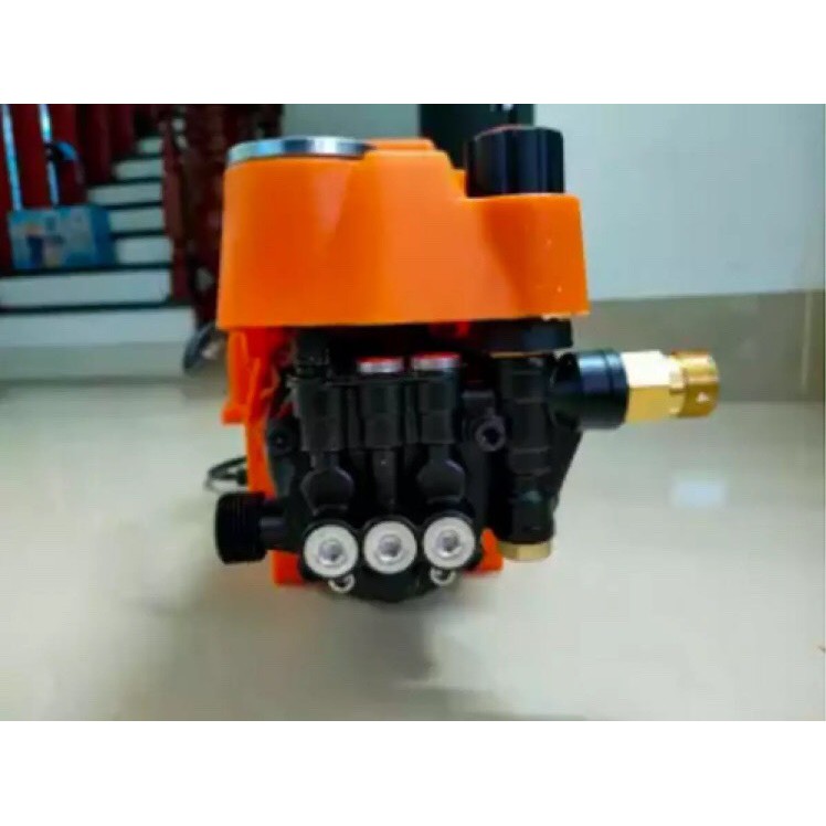 Máy Bơm Rửa Xe Chỉnh Áp SAKURA.JAPAN .SK1. Công Suất 2400W. Có chỉnh áp trên thân máy. Máy xịt rửa xe máy. Ôtô. Máy lạnh