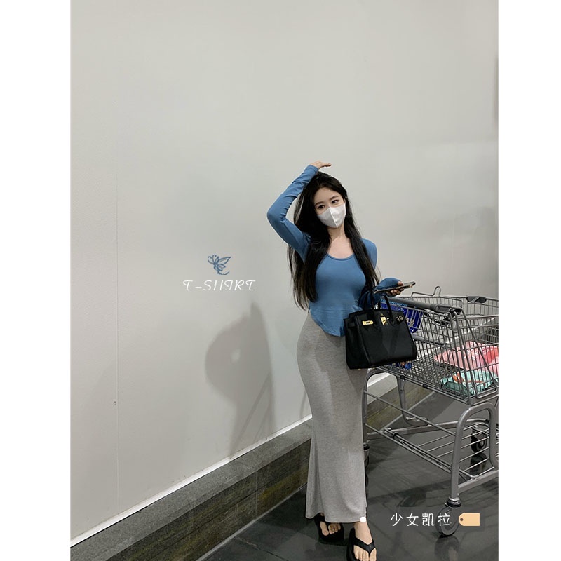 Set áo thun dài tay cổ tròn và chân váy đuôi cá thời trang dành cho nữ