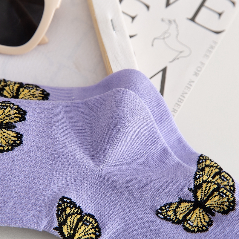 Elastic Butterfly Women Crew Socks High Quality New Trend Cotton Female Black Long Socks Girls Fashion Athletic Skateboard Socks