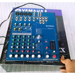 Mixer Yamaha MG82CX