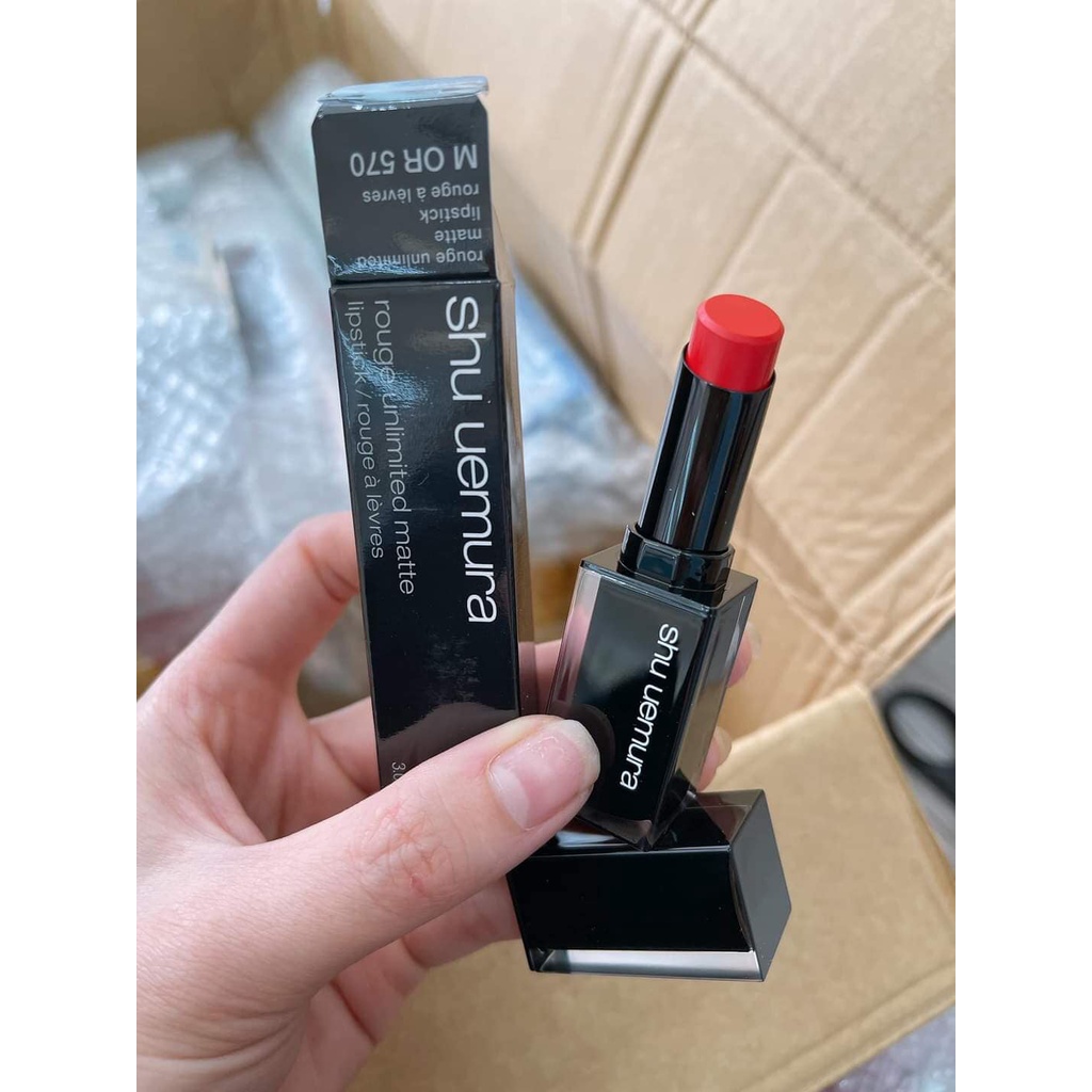 Son SHU UEMURA Màu 570 (ĐỎ CAM)