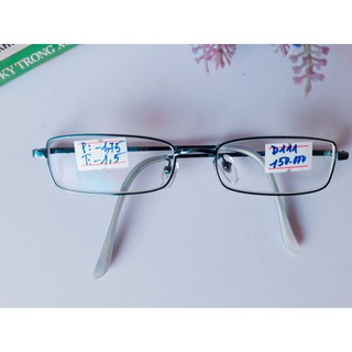 Kính cận si Nhật, tròng mắt cận  phải -1.75, trái -1.5 độ chống ánh sáng xanh cực xịn, bị bai hiệu.
