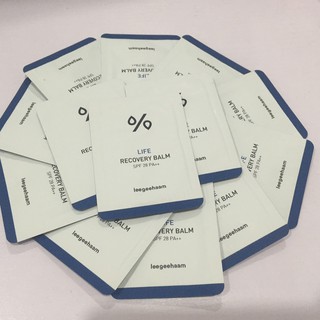 Sample Kem nền chống nắng Leegeehaam
