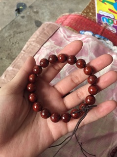 vòng tay gỗ tử đàn