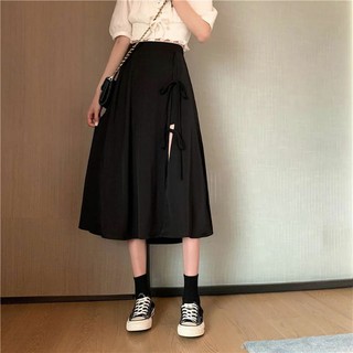 chân váy lụa xẻ tà