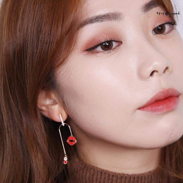 Chuốt mi Mascara Skinny Microcara Zero Innisfree | BigBuy360 - bigbuy360.vn