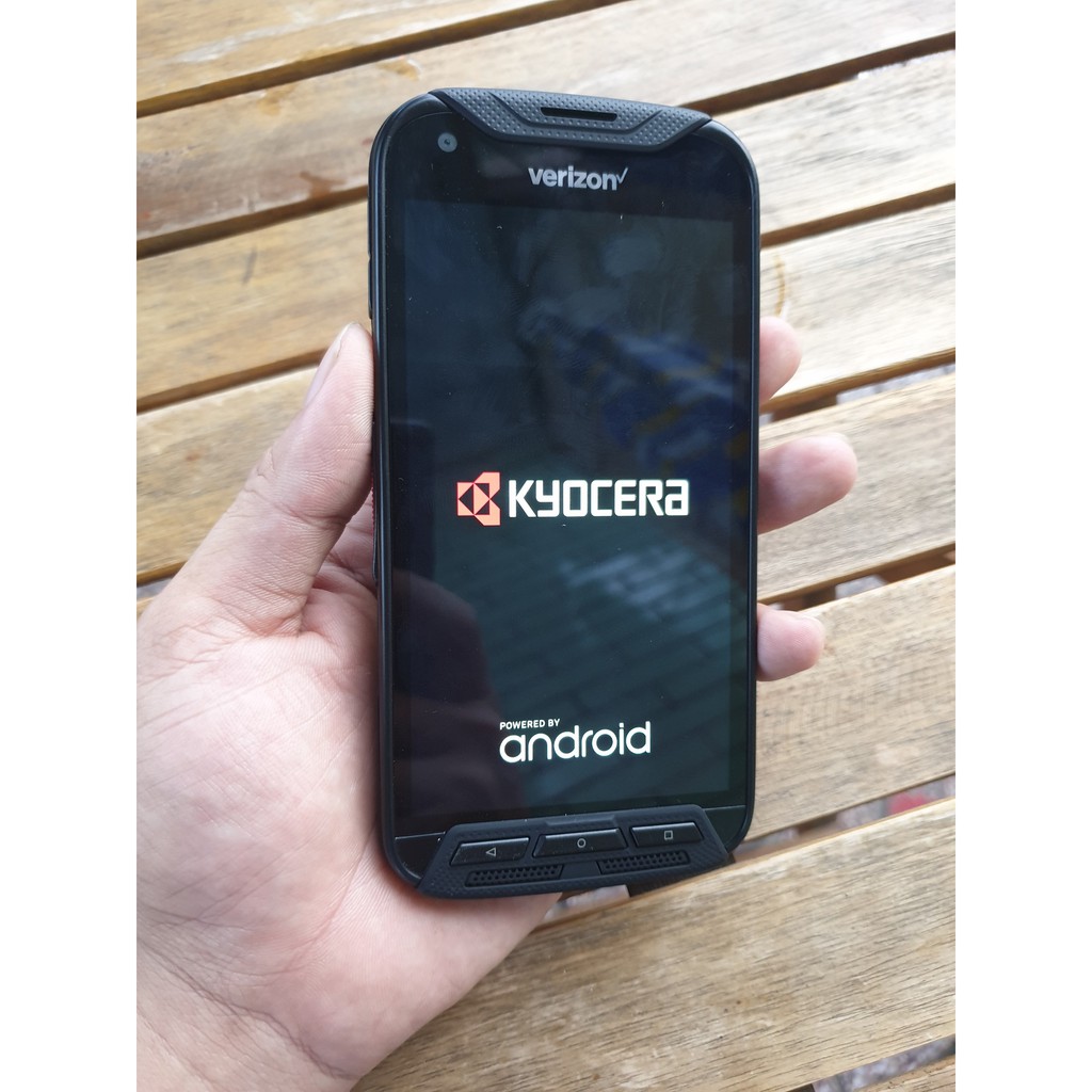 [ THANH LÝ ] Điện thoại Kyocera Duraforce Pro 1 E6810 - Ram 3GB/32GB máy vẫn sài ngon ngoại hình 98%