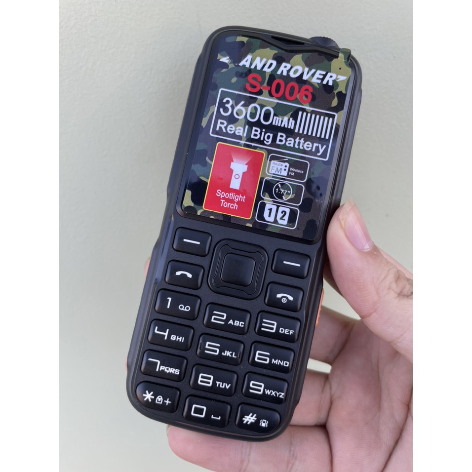 Điện thoại Land Rover S-006 Pin khủng - Loa to - Bàn phím lớn