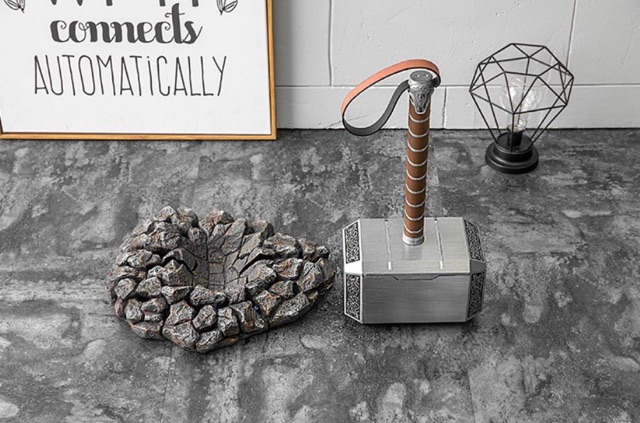 Búa Mjolnir kim loại full kích cỡ 1:1